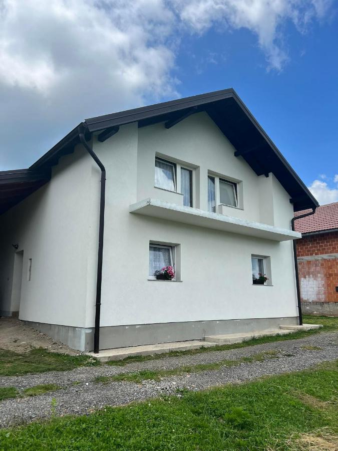 Apartman Djak Plitvička Jezera Εξωτερικό φωτογραφία